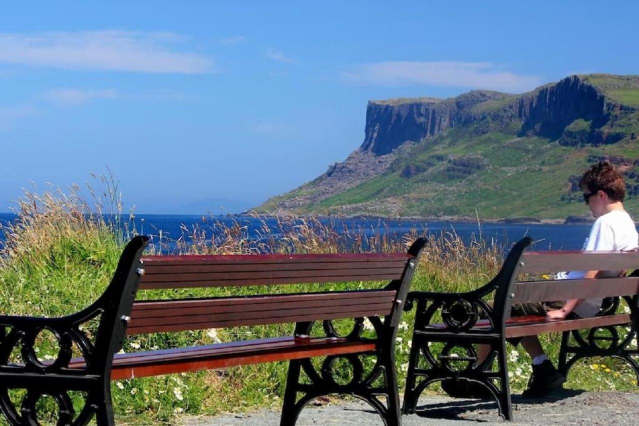 Rathlin Sound Apartment, Баликасъл Екстериор снимка